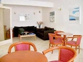 Danae Hotel 