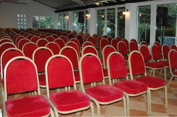 Otel Danae 3*