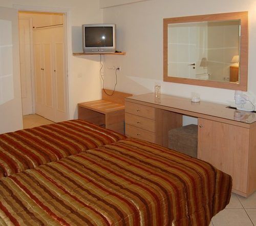 Hotel Danae Aegina